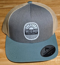 Load image into Gallery viewer, Snapback Trucker TRR Patch Hat

